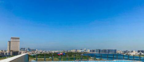 2 piscinas al aire libre