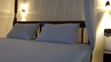 Bureau, espace de travail pour ordinateur portable