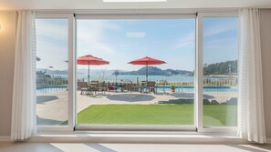 Exterior - Namhae Yujane Pension (Namhae)