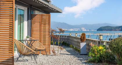 Namhae Yujane Pension