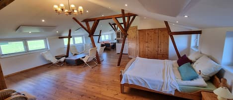 5 間睡房、上網