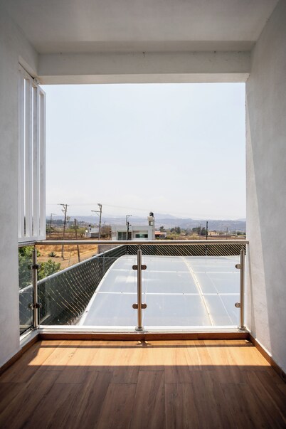 New Family-Friendly Poolside Escape