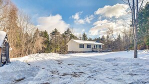 A snow-covered landscape with a house and trees. - 1 Mi to Sugarbush Resort: Dog-Friendly Home! (Waitsfield)