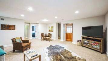 Fernseher, Videospiele, DVD-Player