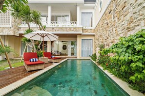 Outdoor pool - Selenia Villa by Kozystay - Canggu (Canggu)