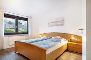 2 bedrooms, free WiFi, bed sheets