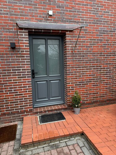 Ferienwohnung 'Ahlers' mit gemeinsamer Terrasse, privatem Garten und Wi-Fi