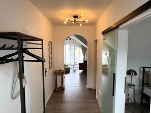Interior - Apartment 'An Der Aschaffaue' with Private Terrace, Balcony and Wi-Fi (Aschaffenburg)