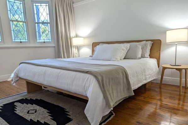 2 chambres, fer et planche à repasser, Wi-Fi gratuit, draps fournis