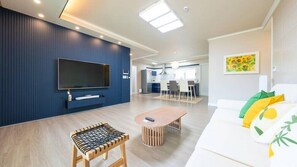 Room (HaeNa) - Gyeongju Hanna Stay (Gyeongju)