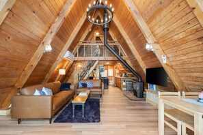 Televisor intel·ligent i llar de foc 