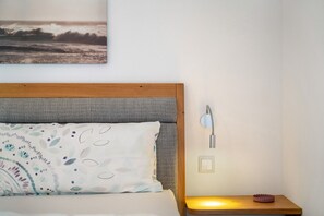 2 bedrooms, free WiFi, bed sheets, wheelchair access