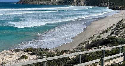 Mr&Mrs Fish Cabins - Cabin 4 - American River - Kangaroo Island