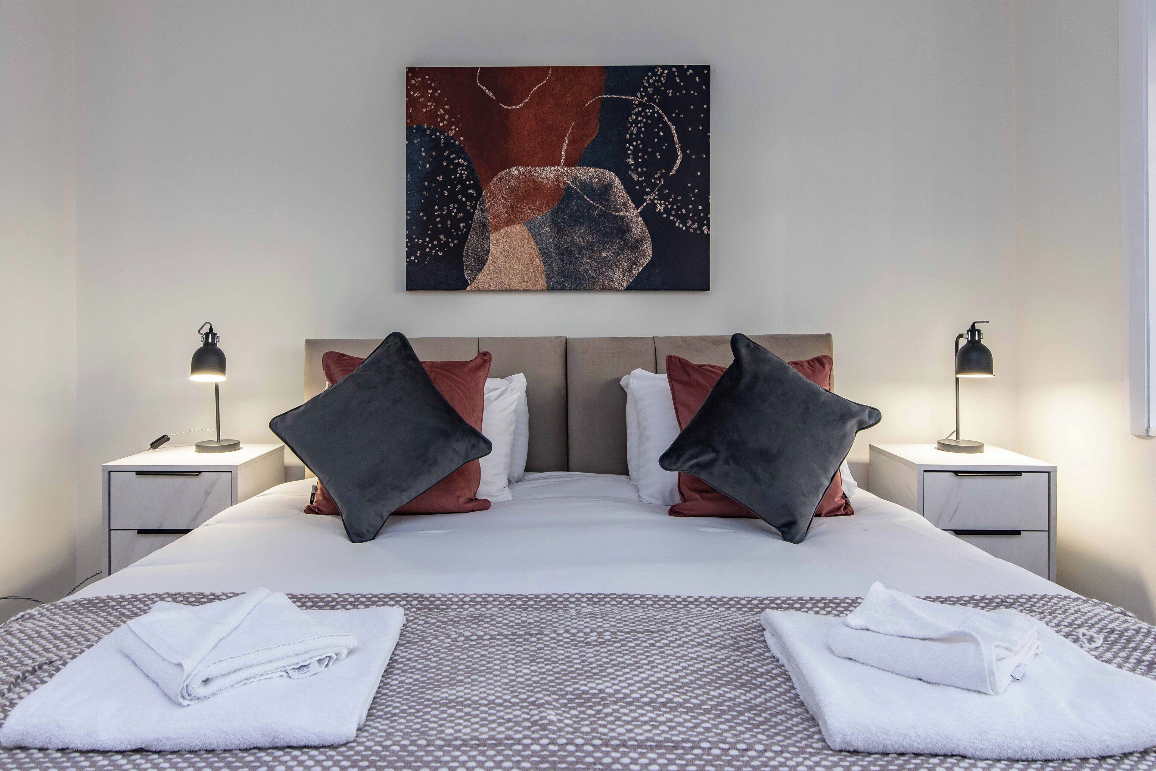 3 bedrooms, iron/ironing board, free WiFi