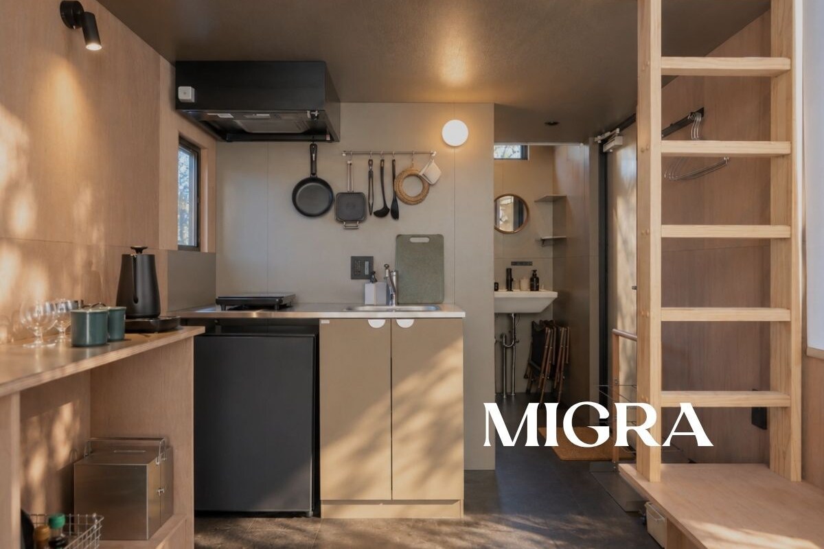 Private kitchen | Mini-fridge, stovetop, cookware/dishes/utensils