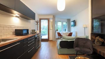 Televisie en een open haard