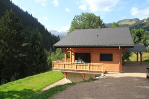 Esterni