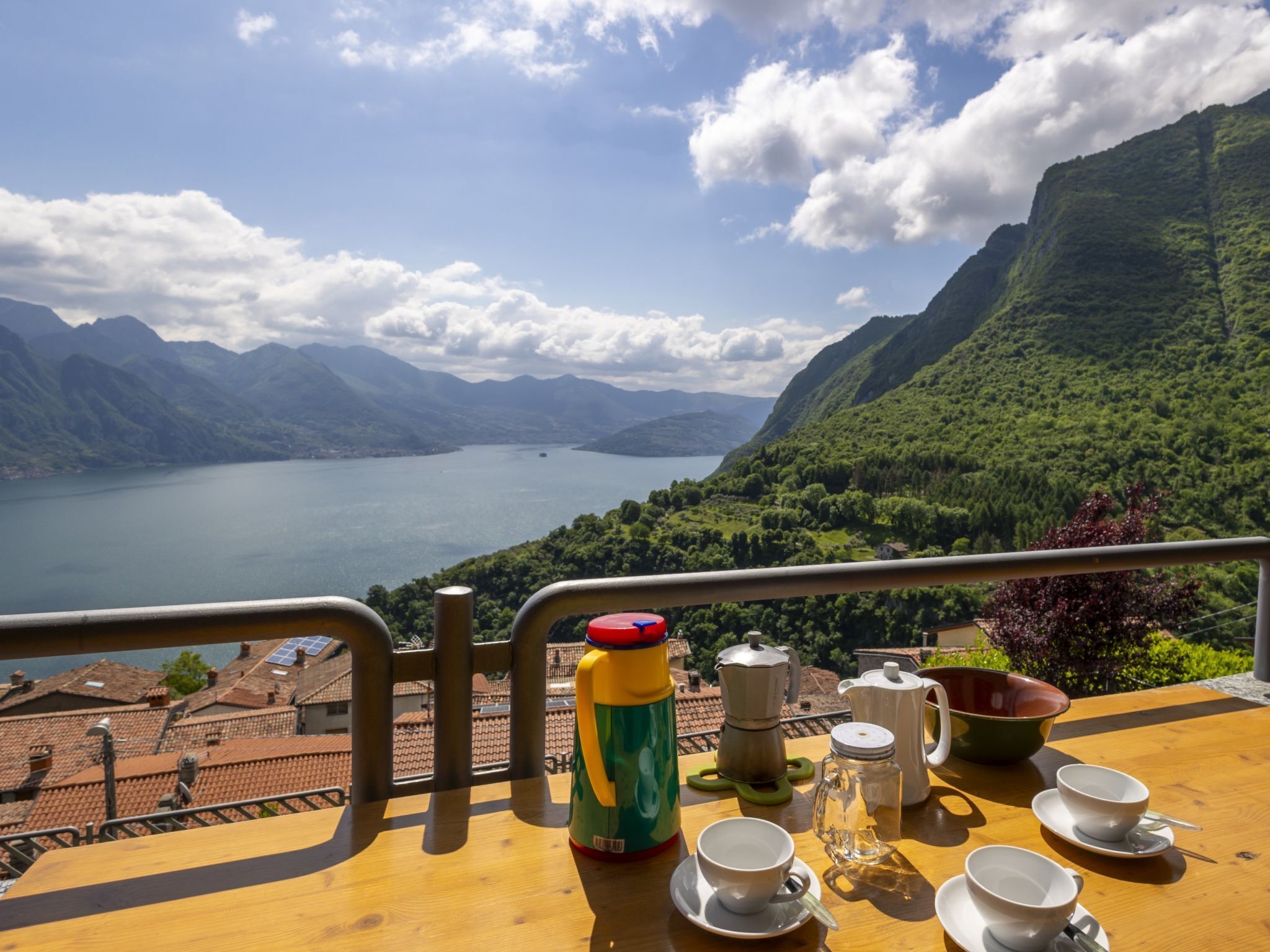 تناول الطعام بالخارج