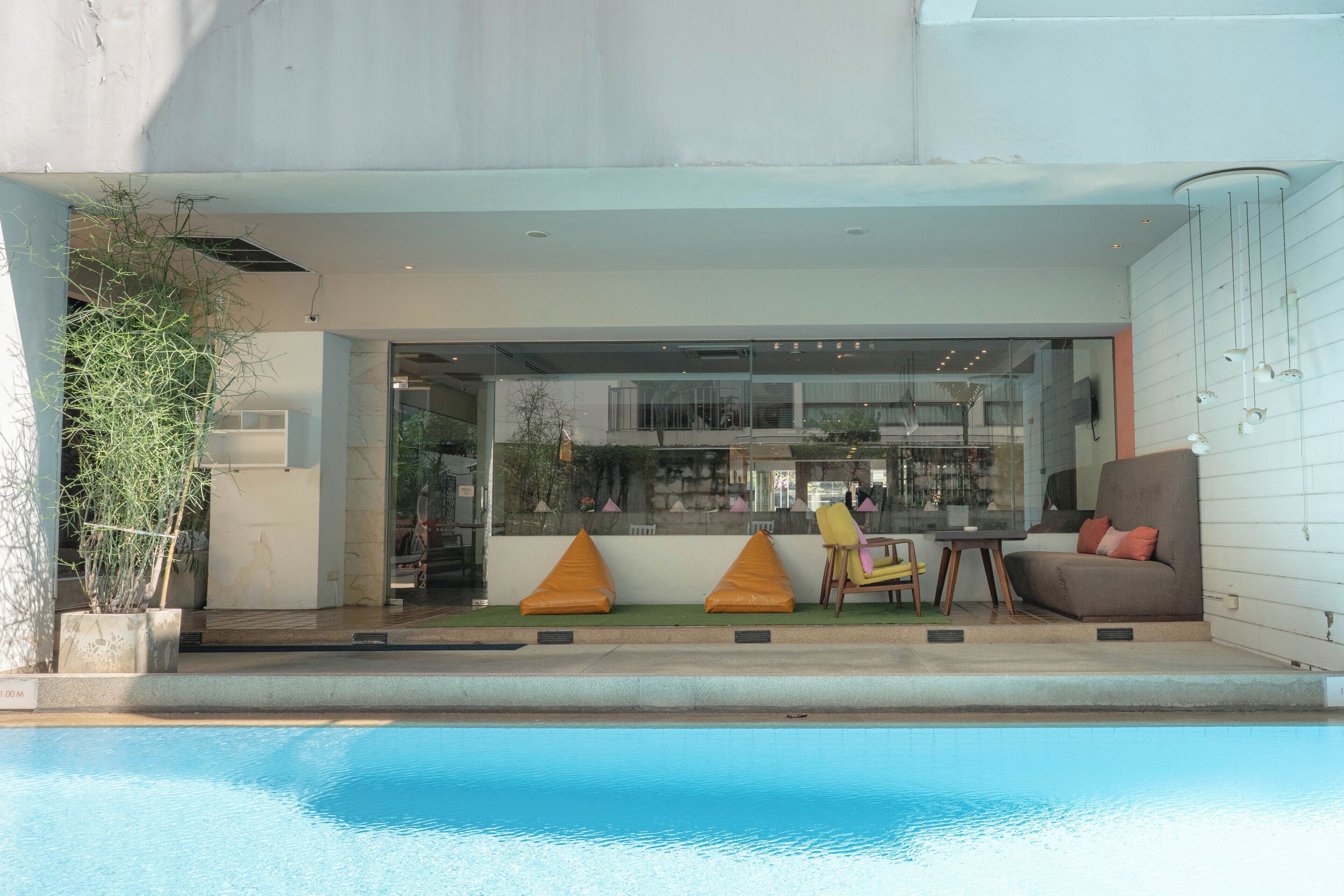 Foto - Journeyhub Sukhumvit 26, Bangkok - Formerly St James Hotel