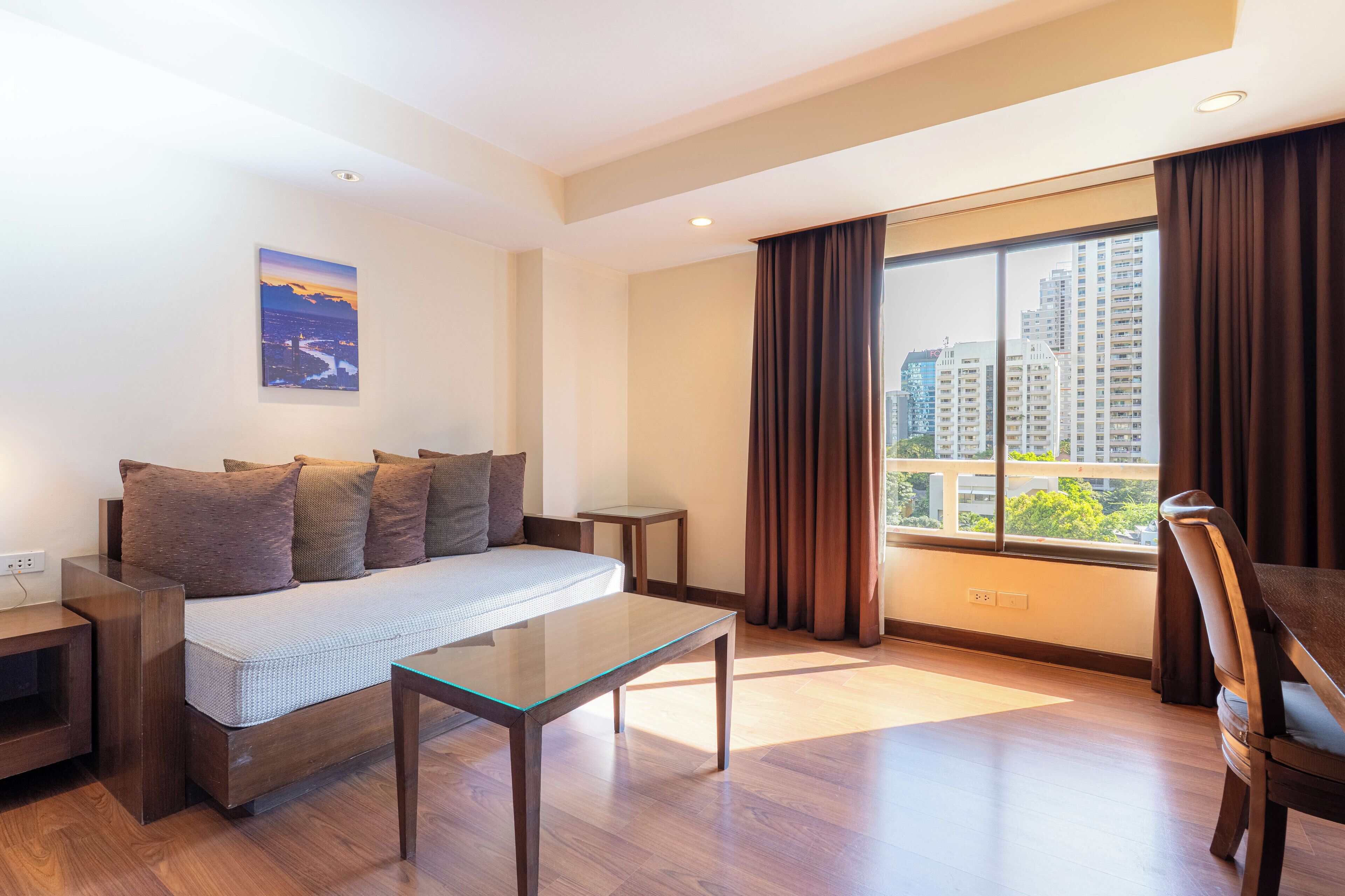 Foto - Journeyhub Sukhumvit 26, Bangkok - Formerly St James Hotel