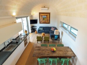 Fridge, oven, stovetop, dishwasher - Villa Apulia private villa with private pool and splendid panoramic views. (Cisternino)