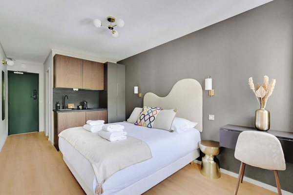 Desk, iron/ironing board, free WiFi, bed sheets