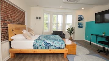 Basic Studio | Free WiFi, bed sheets