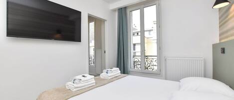 Wifi gratis y ropa de cama