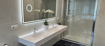 Hypnos - Luxury Suite in Pescara