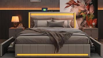 1 sovrum, strykjärn/strykbräda och sängkläder