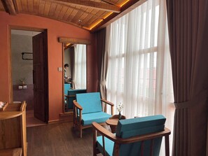Deluxe Double Room, Balcony, City View | Hypo-allergenic bedding, minibar, in-room safe, individually furnished - The Pink Boutique Hotel (Da Lat)