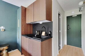 Fridge, microwave, stovetop, coffee/tea maker - Modern "Green Suites" residence - Meudon/Vélizy (Meudon)
