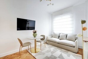 Smart TV, offices - Peaceful Chic Studio - 2P - Arc de Triomphe (Paris)