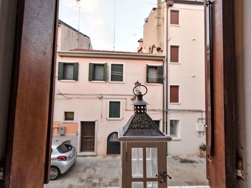 Beautiful private villa for 4 people with WIFI, A/C and TV