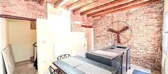 Maravillosa casa de vacaciones privada para 4 personas con A/C, WIFI, TV y balcón