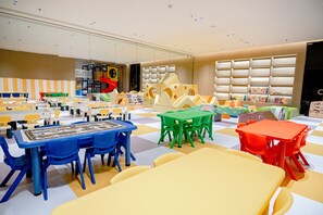 Children’s play area – indoor