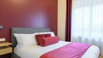 Deluxe Double Room | In-room safe, blackout drapes, free WiFi