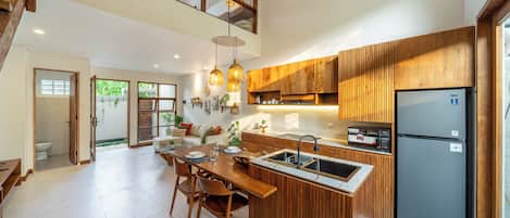 Deluxe Villa | Private kitchen