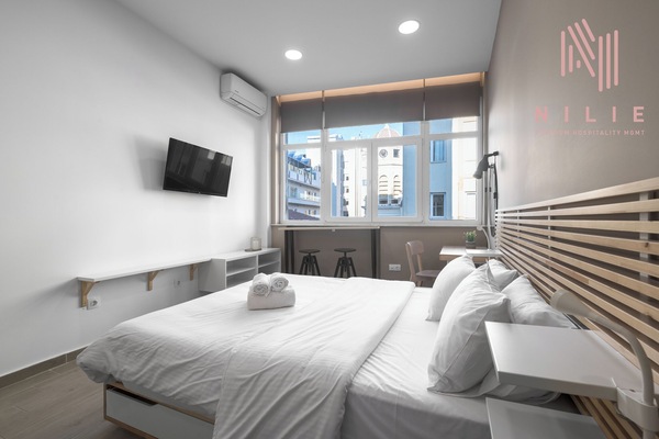 Premium Studio, City View | Individually decorated, individually furnished, laptop workspace