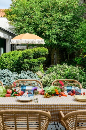 Le Clos du Petit Saint Thomas - upmarket accommodation for up to 18 people