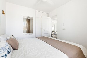 Iron/ironing board, free WiFi - Castellsol 315 (Arenal d´en Castell)
