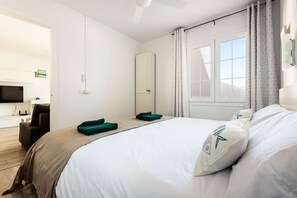 1 室のベッドルーム、アイロン / アイロン台、WiFi (無料)