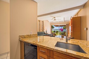 Deluxe Condo, 1 Bedroom, Lanai, Ocean View | Private kitchen | Coffee/tea maker, full-size fridge, microwave, oven