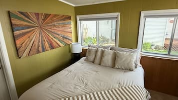 2 quartos, escrivaninha, Wi-Fi de cortesia, roupa de cama
