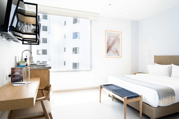 1 habitación, tabla de planchar con plancha, wifi y ropa de cama