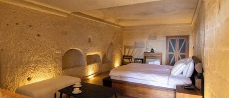 1 bedroom, iron/ironing board, WiFi