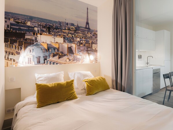 2 bedrooms, iron/ironing board, WiFi, bed sheets - Beautiful 2 bedroom apartment, Beauvoir (Paris)