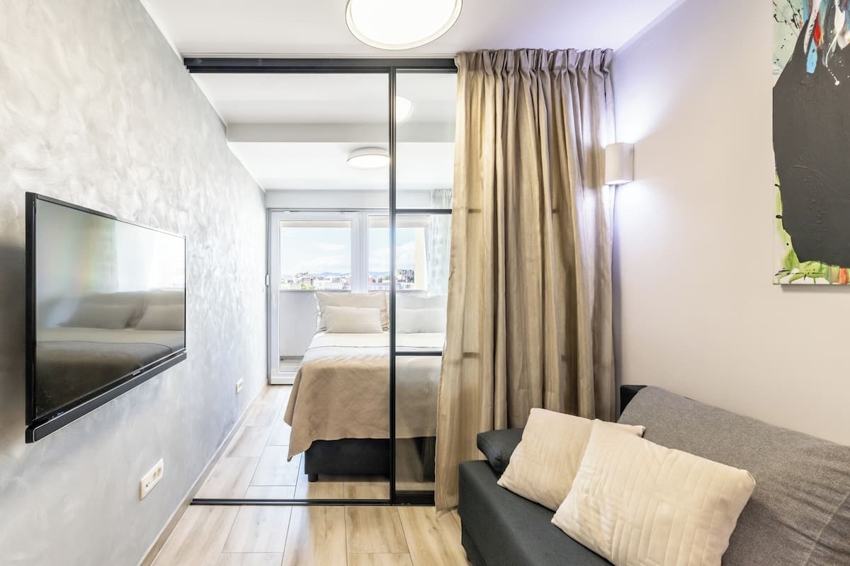Departamento clásico, 1 habitación, para no fumadores | 1 habitación, insonorización y tabla de planchar con plancha