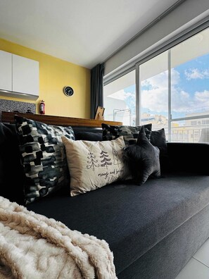 Fernseher, Arbeitsbereiche