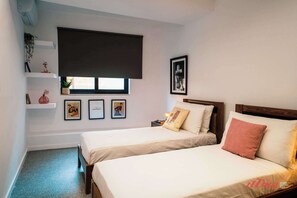 3 bedrooms, iron/ironing board, travel crib, WiFi